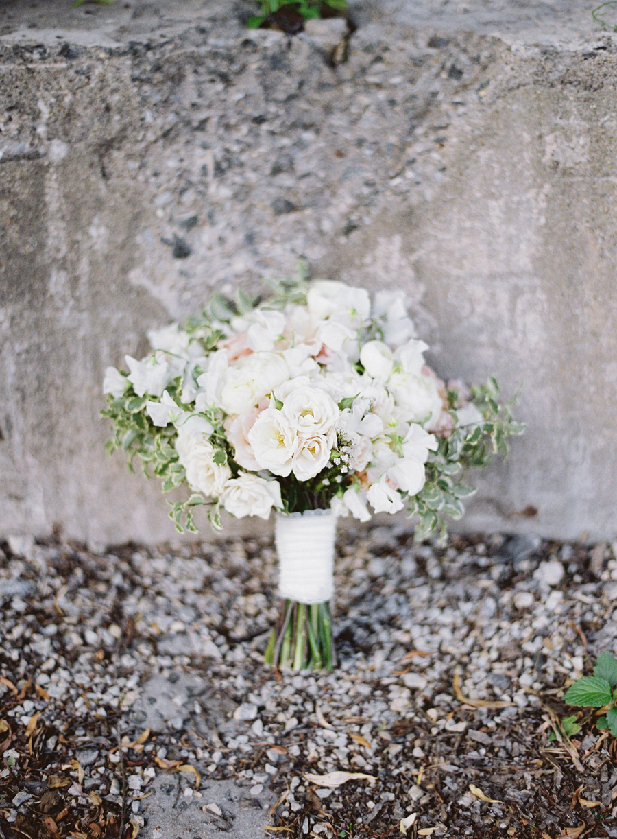 La Petit Fleur bridal bouquet, film photo