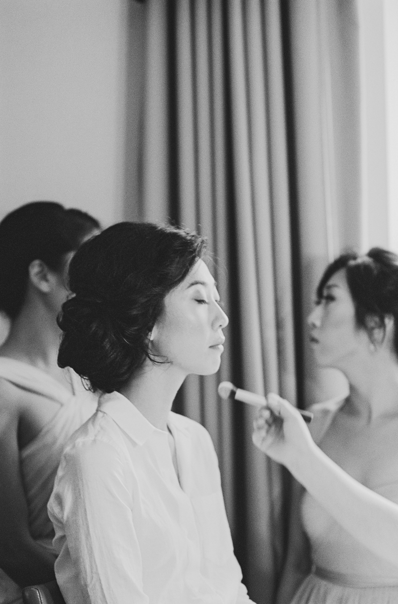 brides-hair-makeup-getting-ready